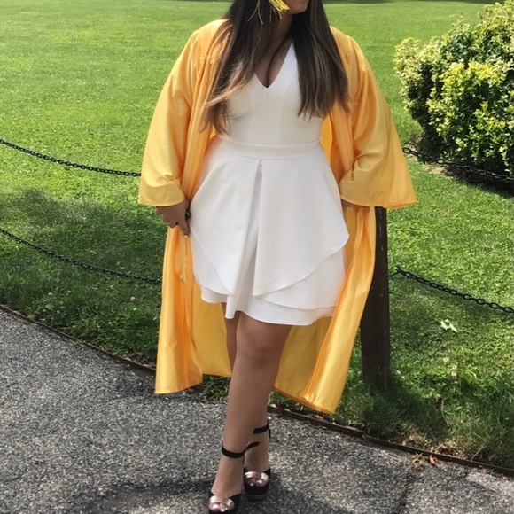 Bar III Dresses & Skirts - Bar III white mini dress